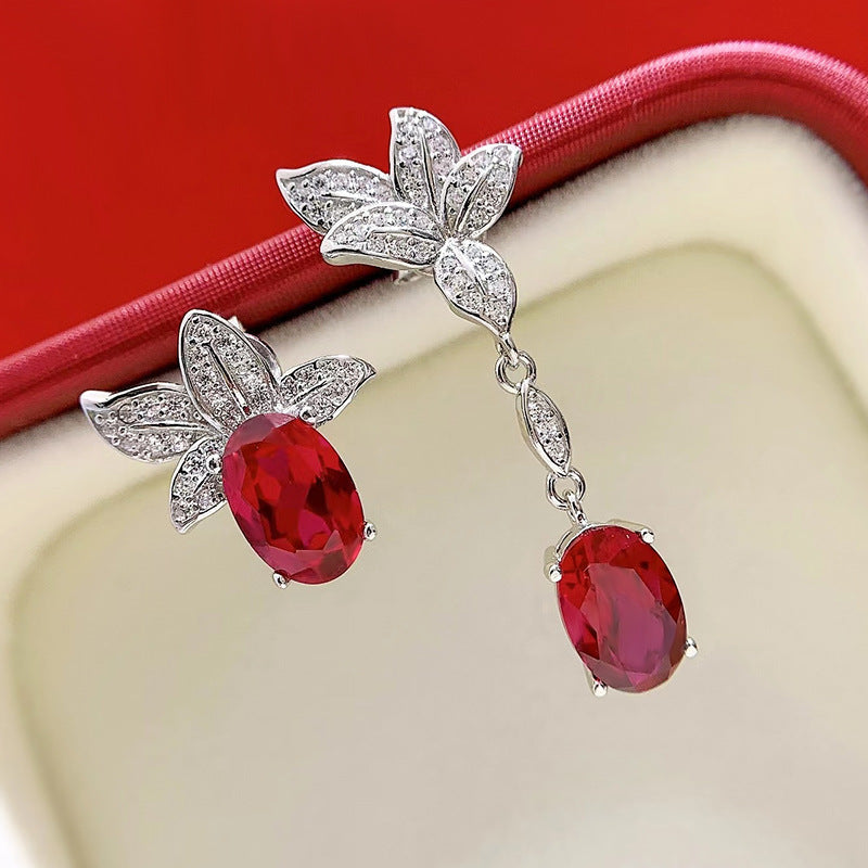 Women's Simple Personality Fashion Asymmetric Earrings