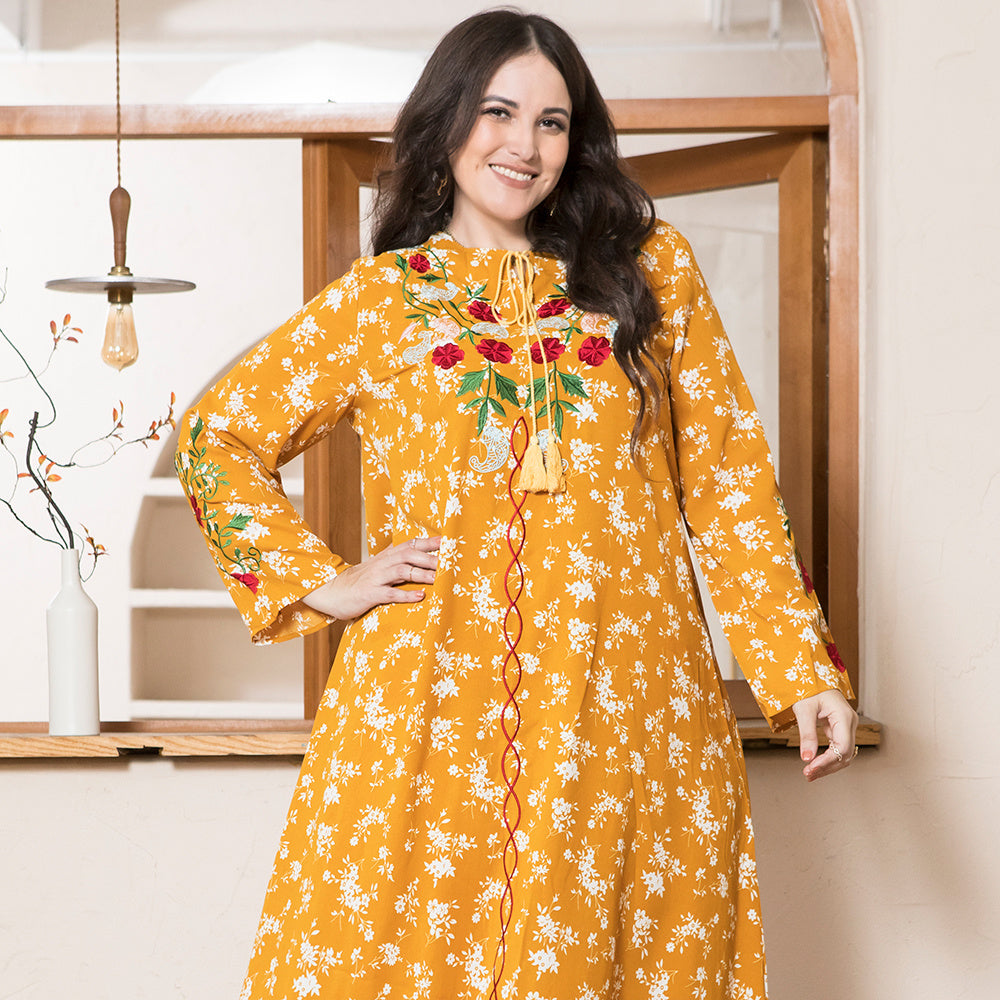 Sweet Round Neck Flowers Plant Embroidery Bandage Regular Sleeve Plus Size Dresses