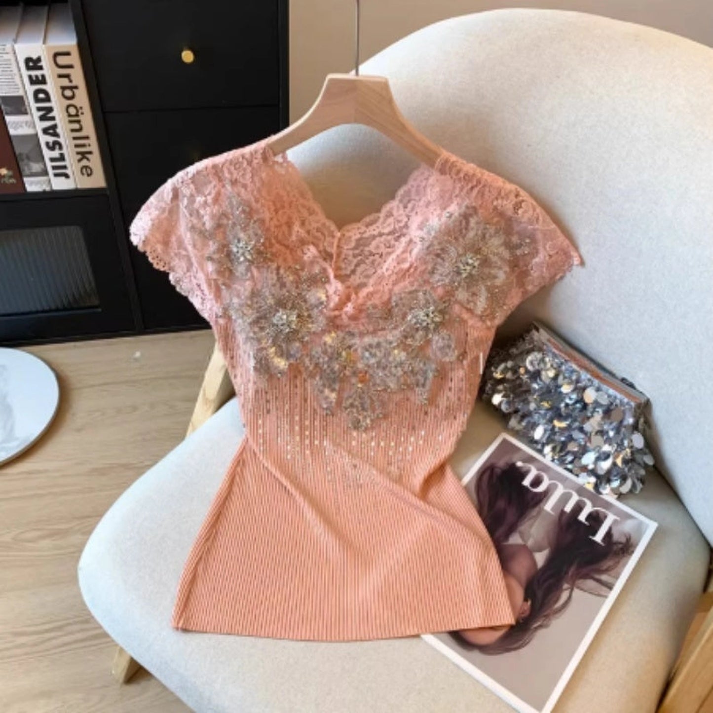 Exquisite Rhinestone Lace V-neck Knitted Women's Flounced Sleeve Top