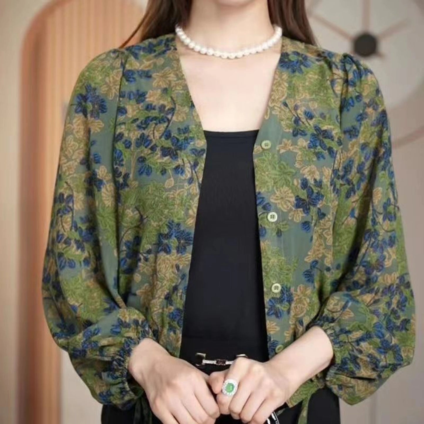 Fashionable Floral Shirt Women's Printed Thin Coat